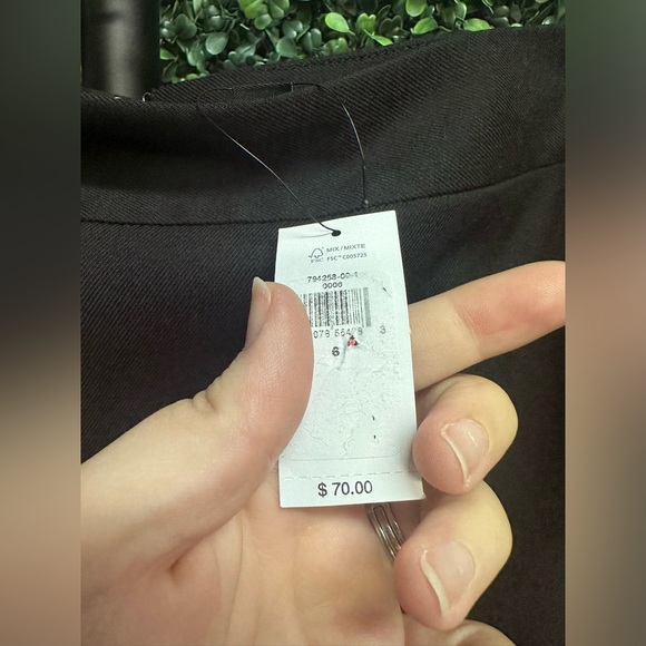 NWT BR | Career Skirt - Picture 3 of 5